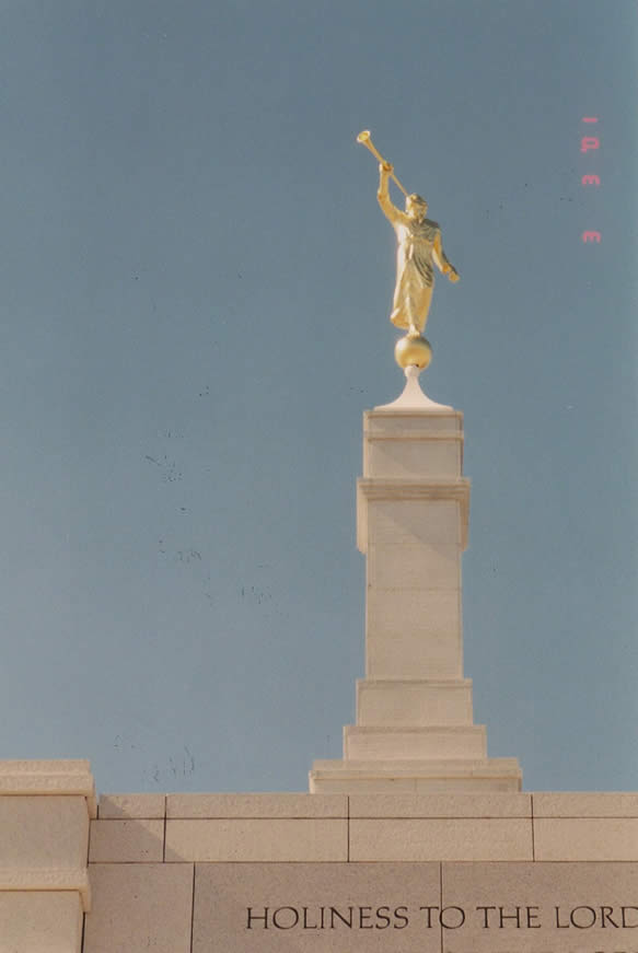 Close up of Angel Moroni